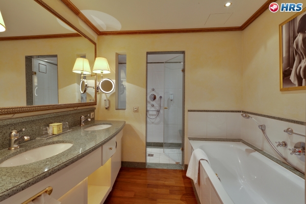 Hotel Friesacher 4*Superior